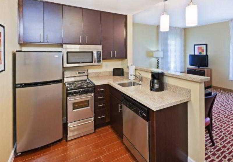 Towneplace Suites By Marriott Tulsa North/Owasso Ngoại thất bức ảnh