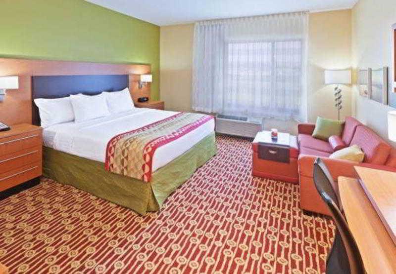 Towneplace Suites By Marriott Tulsa North/Owasso Ngoại thất bức ảnh
