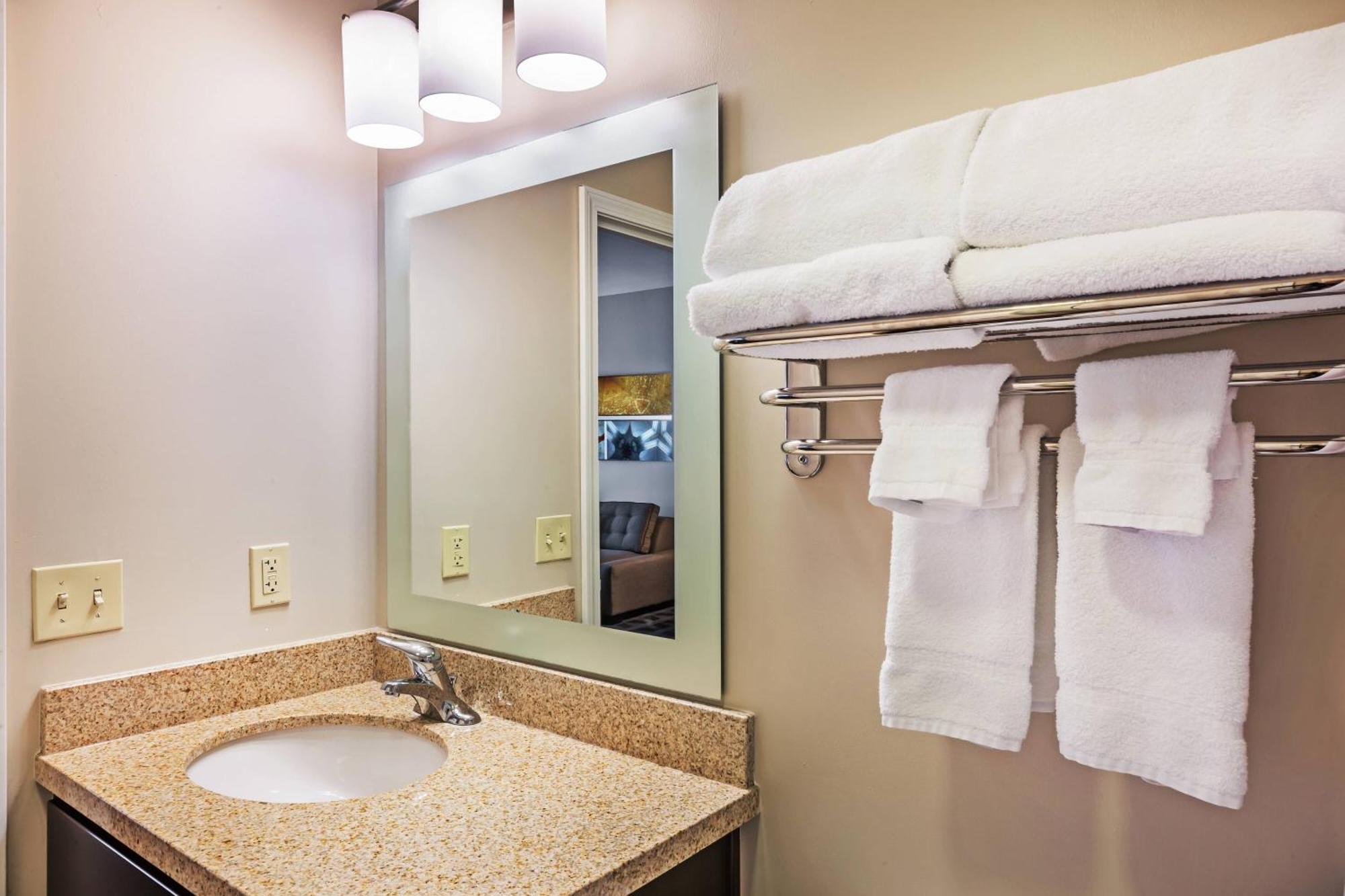 Towneplace Suites By Marriott Tulsa North/Owasso Ngoại thất bức ảnh
